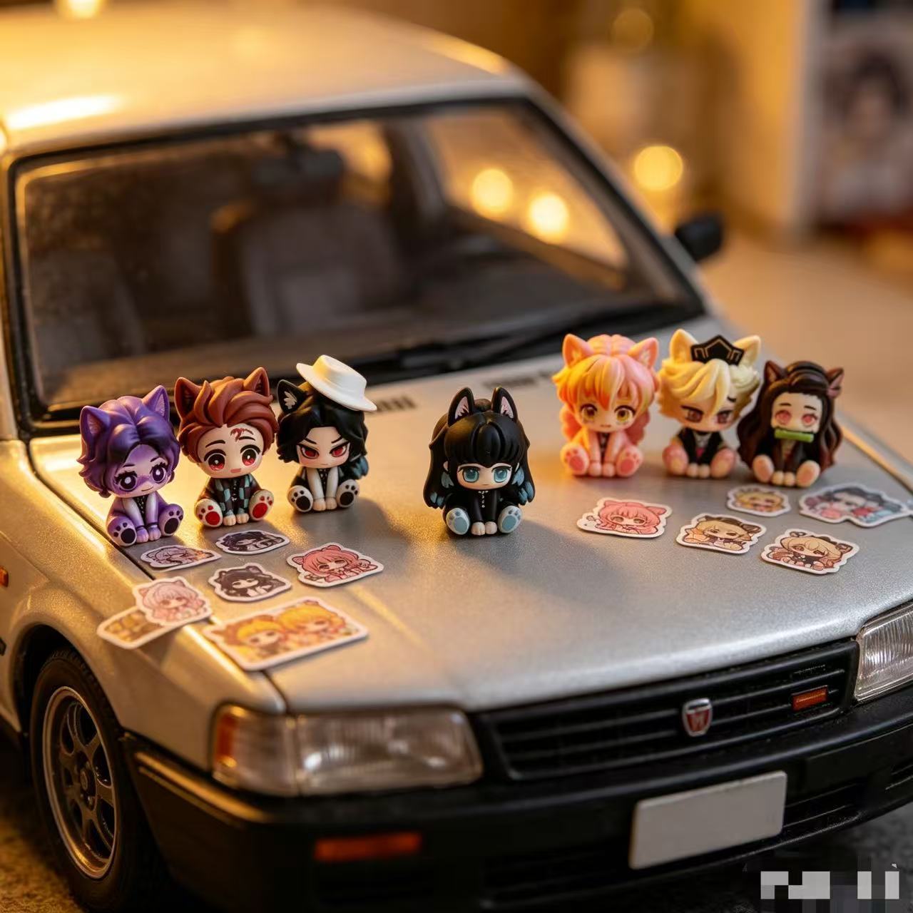 تمثال صغير لشخصية قاتل الشياطي - مراجعة Car Accessories Etsy وسعره