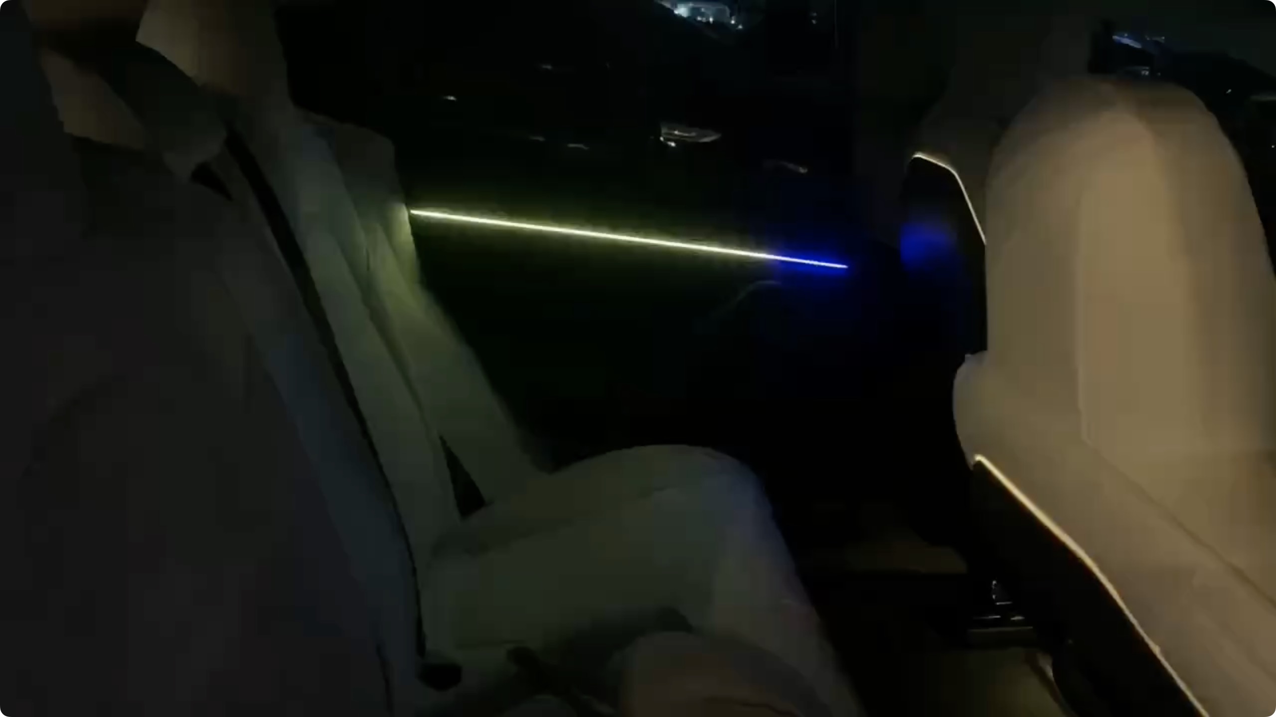 إضاءة داخلية ذكية قابلة للتعتي - مراجعة Led Interior Ambient Light وسعره